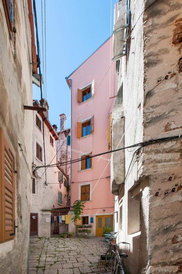 Guesthouse Ancient Stone Ровинь Экстерьер фото